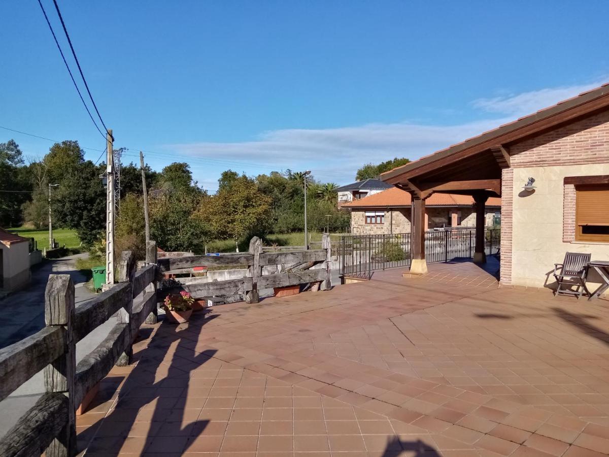 Apartamentos La Regata Viveda Εξωτερικό φωτογραφία