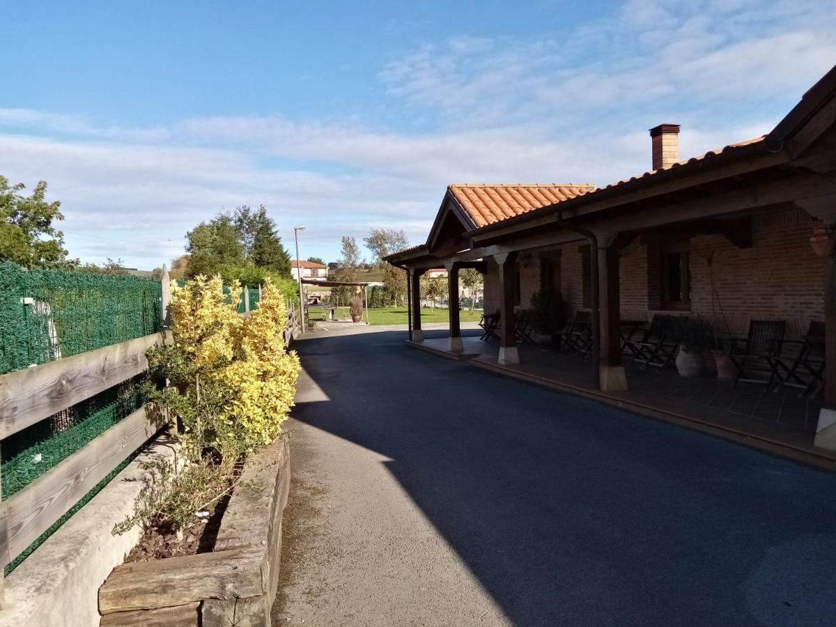 Apartamentos La Regata Viveda Εξωτερικό φωτογραφία