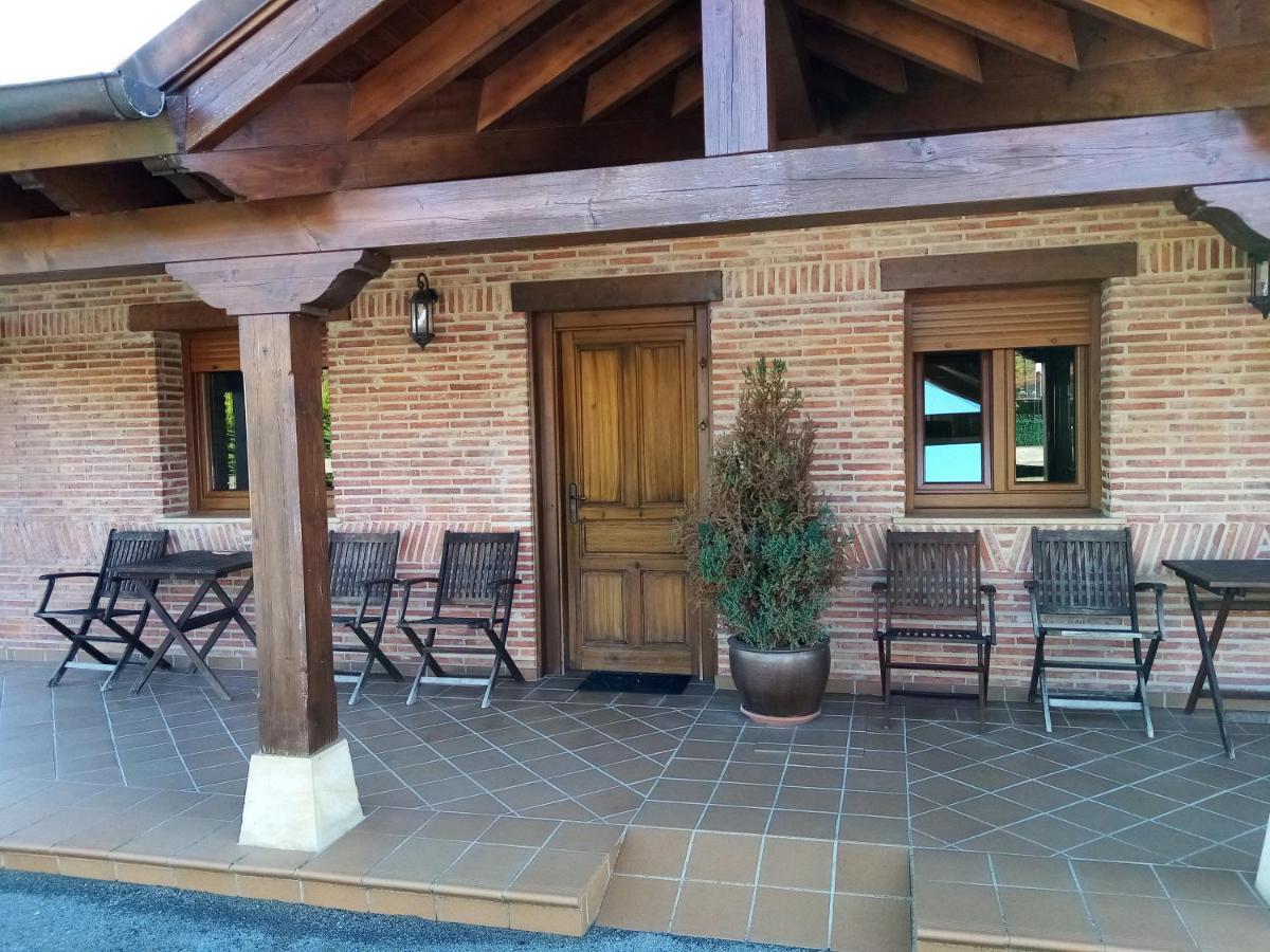 Apartamentos La Regata Viveda Εξωτερικό φωτογραφία