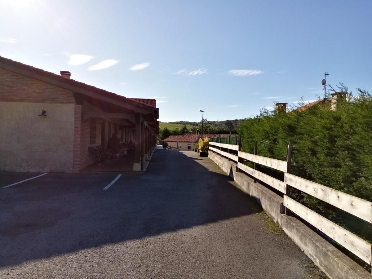Apartamentos La Regata Viveda Εξωτερικό φωτογραφία