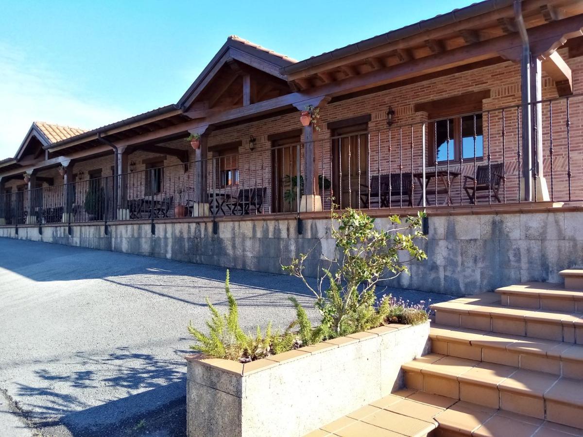 Apartamentos La Regata Viveda Εξωτερικό φωτογραφία